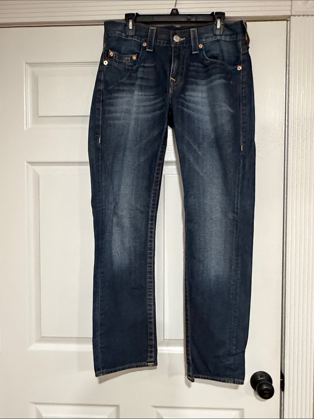 Final sale- men’s Straight-Leg Jeans in Dark Indigo Wash size 32